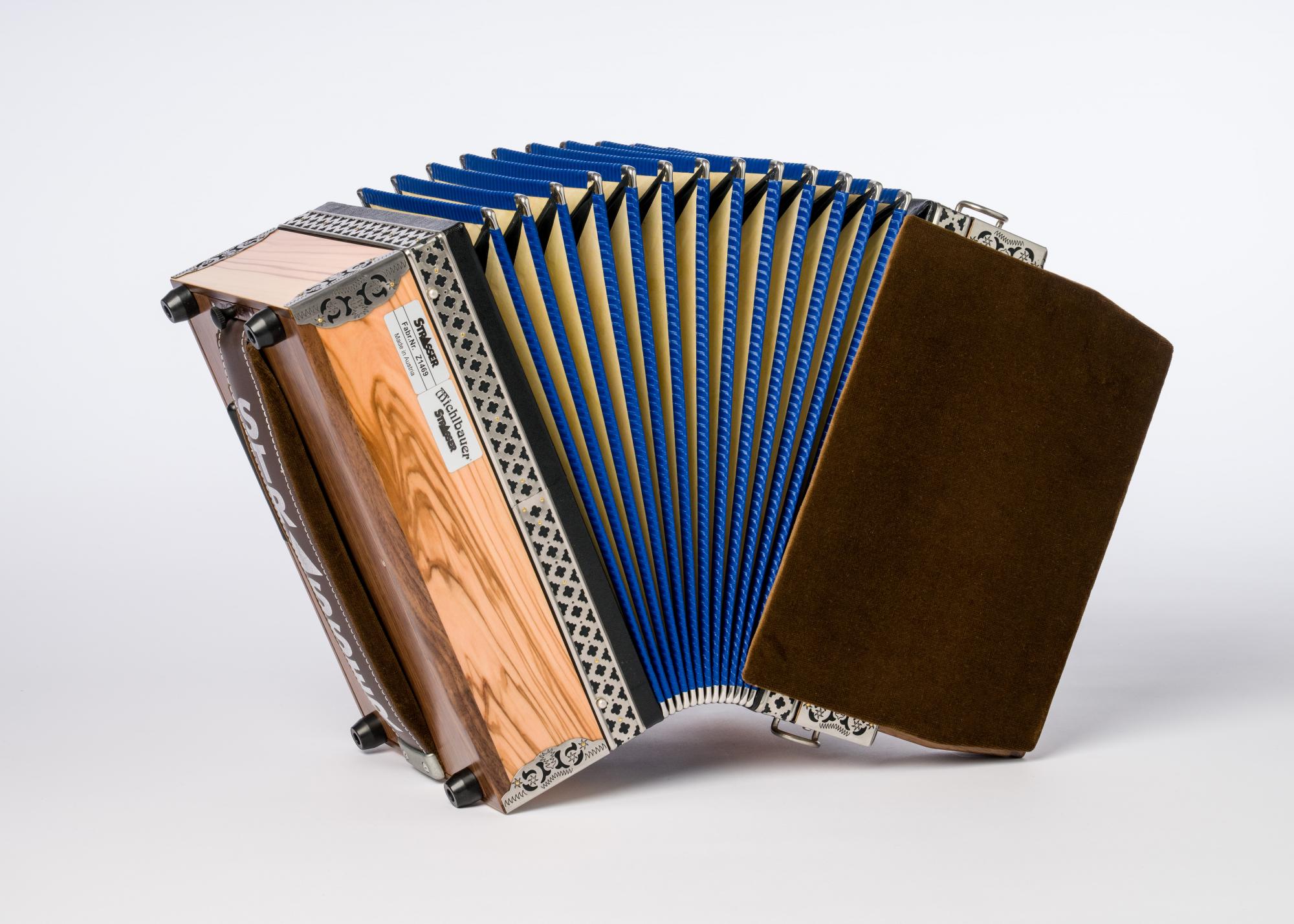 Strasser Classic III Natur Olive/blau B