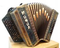 MUNDA Oberkrain Banovsek B
