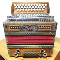 Strasser Classic 3 Nuss/rot G