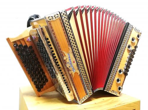 Strasser Stoanineum Kirsch rot B