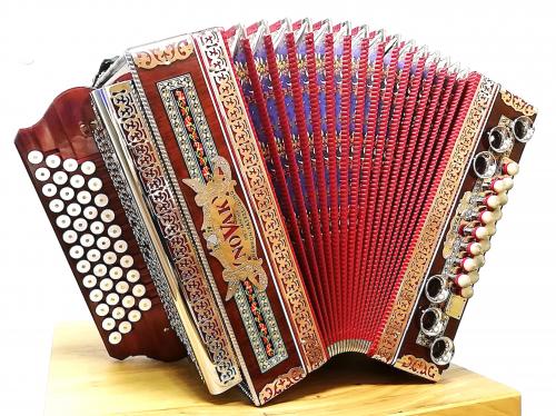 NOVAK Premium Nuss rot B