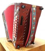 NOVAK Premium Nuss rot B