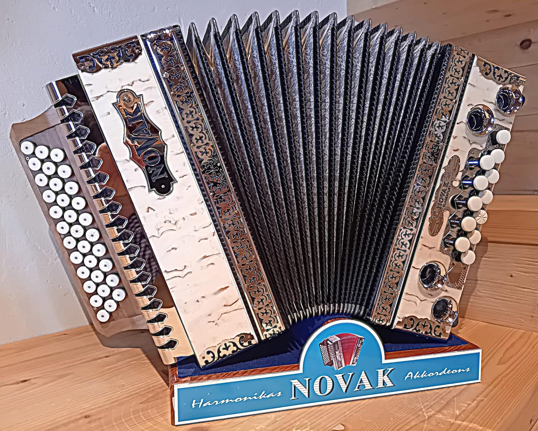 NOVAK Juveno Birke Nuss/schwarz B